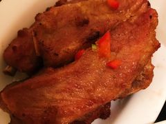 蒜香排骨-亢龙太子酒轩(东湖店)