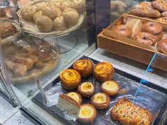 -巴黎贝甜(大宁国际商业广场店)