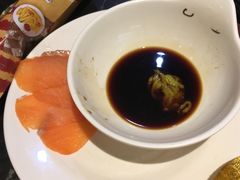 三文鱼刺身-吉布鲁牛排海鲜自助(龙湖北城天街购物广场店)
