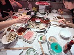 -海底捞火锅(杭州庆春路夜宵主题店)