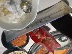 -钢管厂五区小郡肝串串香火锅(人民广场店)