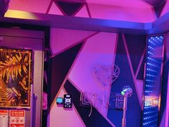 -好乐迪(张扬路八佰伴店)