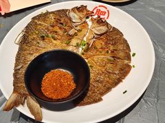 -肥肥虾庄·金牌油焖大虾(杨园滨江时代walk店)