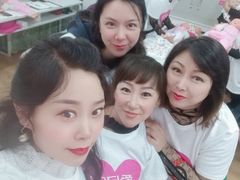 -爱月宝月嫂·育儿嫂(哈尔滨总店)