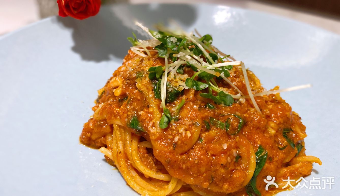 进城拔草，世纪城的高级西餐🍴