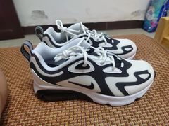 -观澜湖新城运动奥莱区