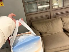 -山与蓝·轻糖鲜果蛋糕(勒泰店)
