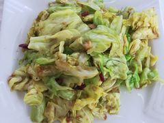 酱爆洋白菜-渔民船说·北塘海鲜·天津菜·海肠捞饭(北塘古镇店)