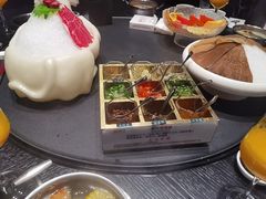 -德天肥牛海鲜火锅(城西银泰店)