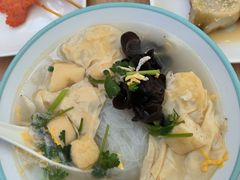 -小杨生煎(金山百联购物中心3楼店)