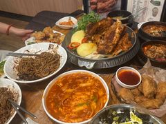 -喇喇排骨火锅·传统韩式脊骨汤(望京西园总店)