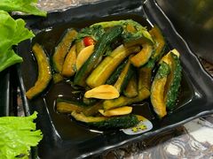-啊美丽炭火烤肉(滑翔一店)