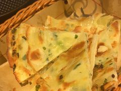 葱油饼-向川南·水煮鱼·川菜(和平里店)