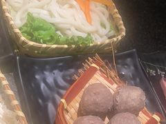 -湊湊火锅·茶憩(打浦桥日月光店)