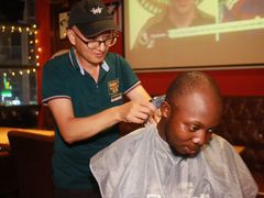 -味德西餐音乐酒吧 Wade's Bar&Grill