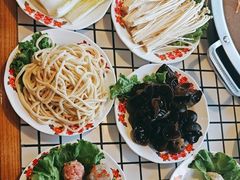-山悦里 山野·鲜火锅(罗斯福广场店)