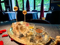 -弦月窗LUNETTE BY AMANDA(复兴路店)