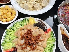 -红东阁东北菜烤肉酒馆(CROSS万象汇店)