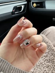 -LISSOM莉森 Nail ·美甲美睫原创定制店