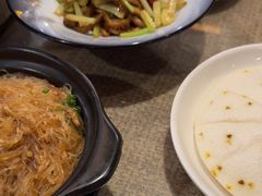 -老唐三下锅 ·张家界地标美食(溪布街店)