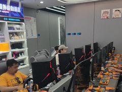 -网鱼网咖·电竞(南开百脑汇店)