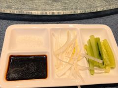-凤凰园烤鸭店·唐山菜·传承花椒肉(老唐丰路店)