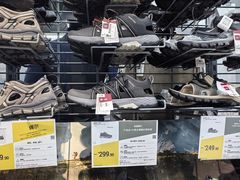 -迪卡侬(烟台万达店)