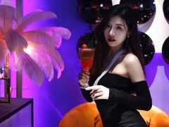 -Darling Queen·Mini·Live·House