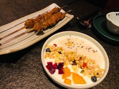 米釀鲜果酸奶-丝路金桃·新疆菜(徐汇店)