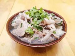 -大众跷脚牛肉馆·非遗传承单位(峨眉山店)