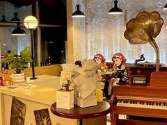 -mordew加州日记西餐&小酒馆(新天地店)