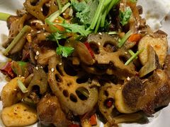 干锅蒜香小排骨-嘉禾·悦享餐厅(八方汇店)