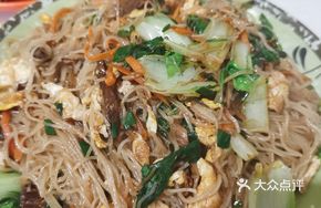 Bamboo Shoot Stir-Fried Rice Noodles