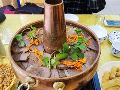-乡土特色.冷锅鱼.牦牛肉汤锅