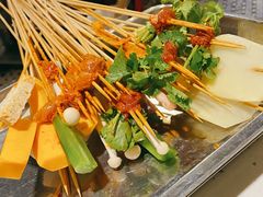 -钢管厂五区小郡肝串串香(奥克斯广场锦城万达店)