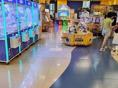 -爱玩嘉年华(龙湖曲江天街店)