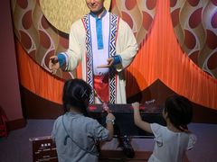 -金石蜡像馆