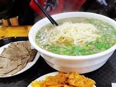 -马德元纯汤牛肉面(太奥广场店)