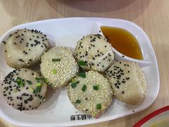 -小杨生煎(金山百联购物中心3楼店)
