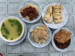 辣肉面-四如春食府
