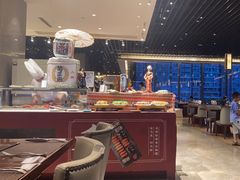 -武汉世茂希尔顿酒店·汇·全日餐厅