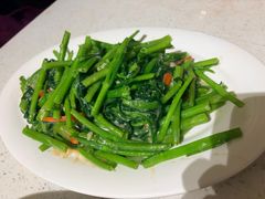 -肥仔文澳门猪骨煲(南京西路店)