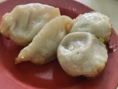 -黄阿姨锅贴大王(万航渡路店)