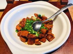 马仕金牌肥肠煲-马仕玖煲·融合菜·酥不腻烤鸭(人大店)
