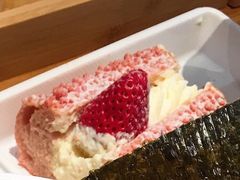 草莓魔法棒-奈雪的茶(亨特国际广场店)