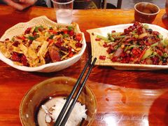 -苗湘食府(十年店)