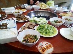 -刘胖娃鱼庄·特色肥肠鱼(杨家坪店)