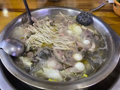 -泸州酸菜豆花火锅川师店