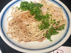 葱油三虾拌面-老头儿油爆虾·知味杭州(爱琴海购物中心)