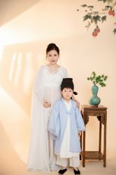 -艾文全家福亲子孕妇摄影馆(银基王朝店)